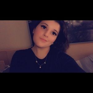 Meet your Posher, Chelsey